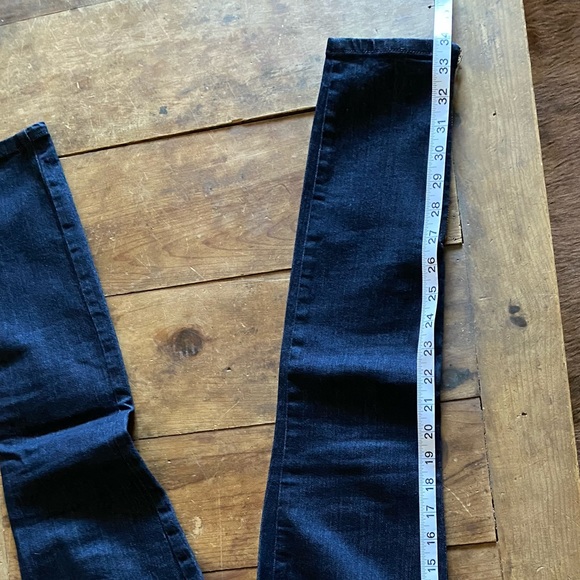 Jeans - Picture 9 of 11